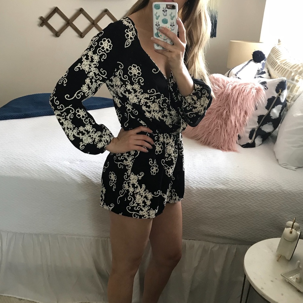 Black & White Embroidered L/S Romper D